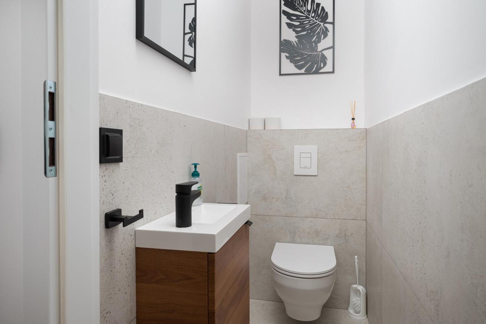 Apartament Metro Ksiecia Janusza Comfort *